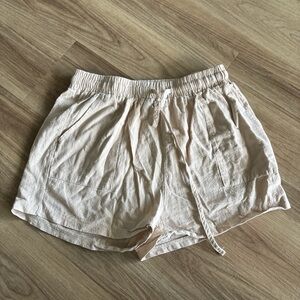 SHEIN Cream Cargo Shorts with Elastic Waistband